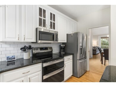 4749 Black Forest Ct, Lake Oswego, OR 97035 - photo 5