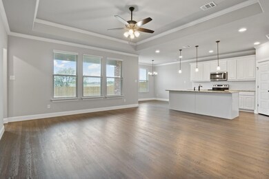 1908 Echo Lake Ct, Cleburne, TX 76033 - photo 7