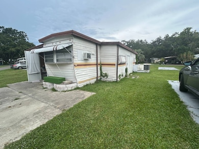 34408 Florida 54 unit 505, Zephyrhills, FL 33543 - photo 3