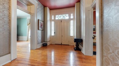 407 E Franklin St, Shelbyville, TN 37160 - photo 4