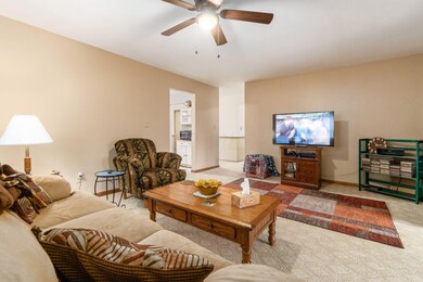 019__S - 3867 Armada Rd - 042