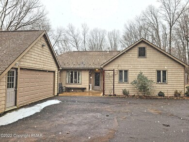 111 Birch Dr, Jim Thorpe, PA 18229 - photo 3