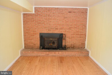 12254 Purcell Rd, Manassas, VA 20112 - photo 3
