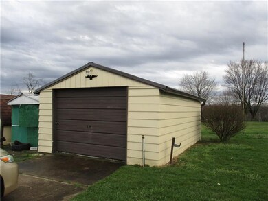 detached garage