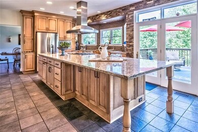 Completely renovated kitchen with gourmet 6 burner