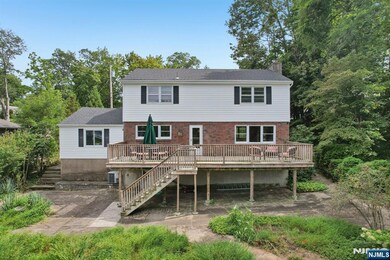 31 Lakeshore Dr, Oakland, NJ 07436 - photo 6