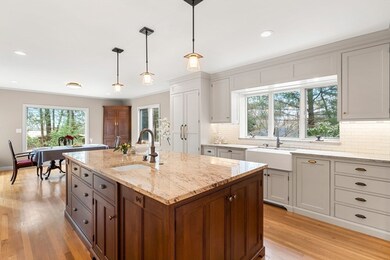 36 Appledore Ln, North Andover, MA 01845 - photo 5