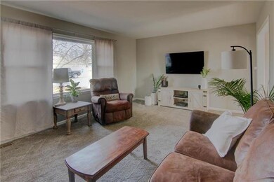 12413 W 61st St, Shawnee, KS 66216 - photo 3