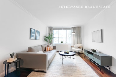 The Concorde unit 8J, New York, NY 10065 - photo 2