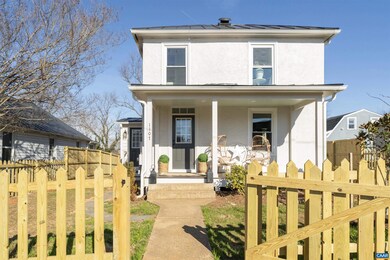 1107 Myrtle St, Charlottesville, VA 22902 - photo 3