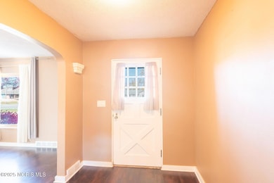 1613 E 2nd St, Defiance, OH 43512 - photo 5