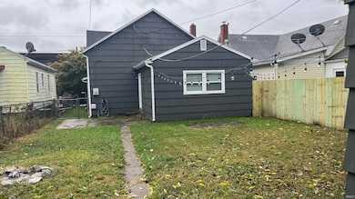 442 Bates St, Logansport, IN 46947 - photo 3