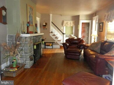 115 Downing Ave, Downingtown, PA 19335 - photo 4