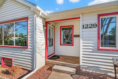 1229 6th St, Clarkston, WA 99403 - photo 5