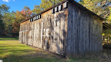 2152 Bissonette Rd, Oscoda, MI 48750 - photo 4