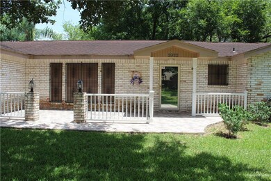 2922 Maria Luiza Dr, Edinburg, TX 78539 - photo 3