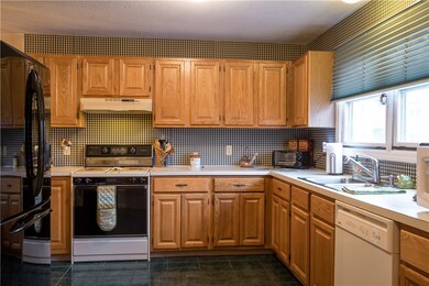 1603 Plainfield Pike unit A9, Johnston, RI 02919 - photo 7