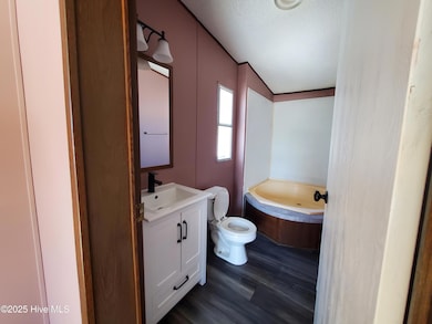 007 Primary Bath