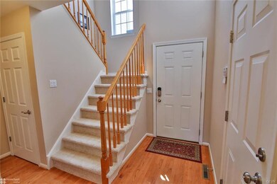 6933 Hunt Dr, Macungie, PA 18062 - photo 2