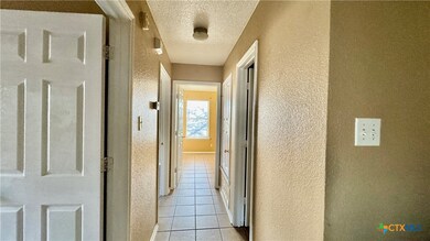 212 Dale Earnhardt Dr unit B, Harker Heights, TX 76548 - photo 6