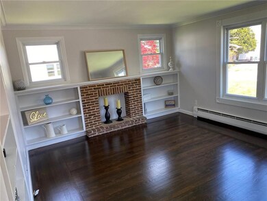 57 Meadow View Dr, Cranston, RI 02920 - photo 3