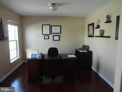 6604 Hot Spring Ln, Fredericksburg, VA 22407 - photo 2