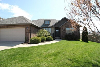 848 E Oxford Rd, Nixa, MO 65714 - photo 2