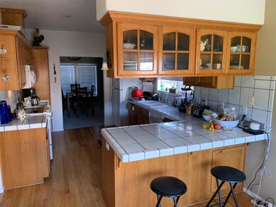 246 Meadowbrook Dr, Central Point, OR 97502 - photo 6