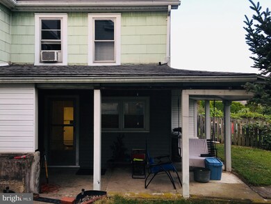 218 E Broad St, Williamstown, PA 17098 - photo 3