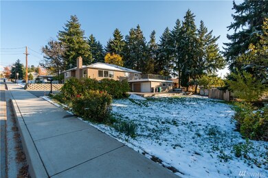 321 15th St NE, East Wenatchee, WA 98802 - photo 5