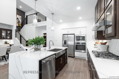 11922 Lofted Bloom, Schertz, TX 78154 - photo 5