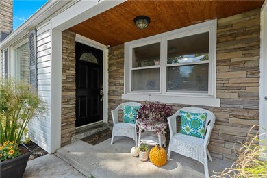 905 Sycamore Dr, Jeffersonville, IN 47130 - photo 6