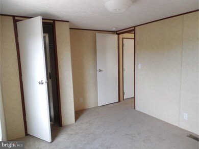 46 Cedarwood Ln, Phoenixville, PA 19460 - photo 6