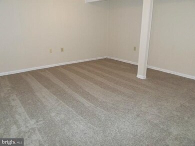 1617 Dryden Way unit 4, Crofton, MD 21114 - photo 2