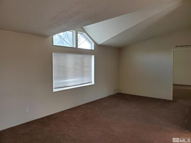 4295 Comstock Dr, Winnemucca, NV 89445 - photo 2