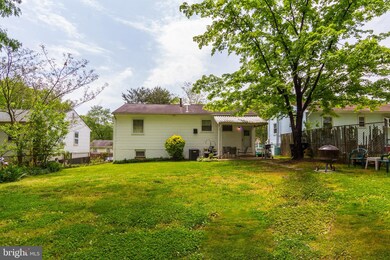 9214 5th St, Lanham, MD 20706 - photo 6