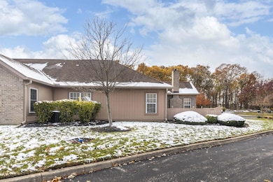 2533 Timberside Dr, Columbus, OH 43235 - photo 3