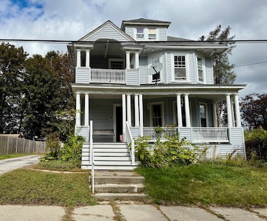 22 Baker St, Worcester, MA 01603 - photo 2