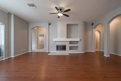 1323 Pine Trail, Tomball, TX 77375 - photo 5