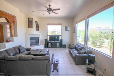 Living Room (1)
