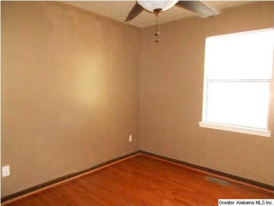 Hardwood floors & ceiling fan in all bedrooms