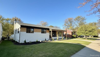 1443 Wacon Dr, Troy, MI 48083 - photo 2