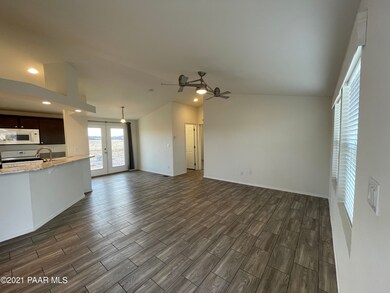 325 E Houston Rd, Paulden, AZ 86334 - photo 4