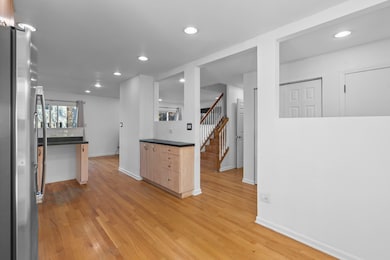 671 Cedarwood Ct unit 2, Wheeling, IL 60090 - photo 6