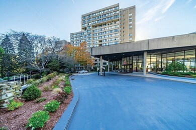 250 Hammond Pond Pkwy unit 1413N, Chestnut Hill, MA 02467 - photo 5