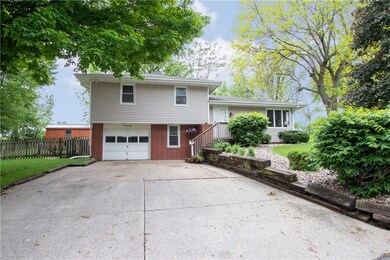 1315 Hyvue St, Adel, IA 50003 - photo 2