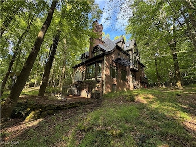 1310 Connecticut Woods Dr, Hudson, OH 44236 - photo 4