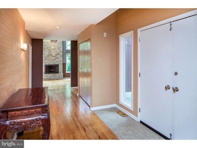 811 Stoke Rd, Villanova, PA 19085 - photo 4
