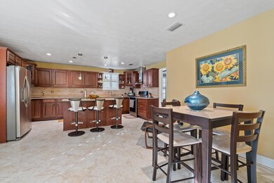 10627 Bolyard Dr, Jacksonville, FL 32218 - photo 4