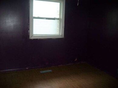 169 Sioux Ave, Carpentersville, IL 60110 - photo 5